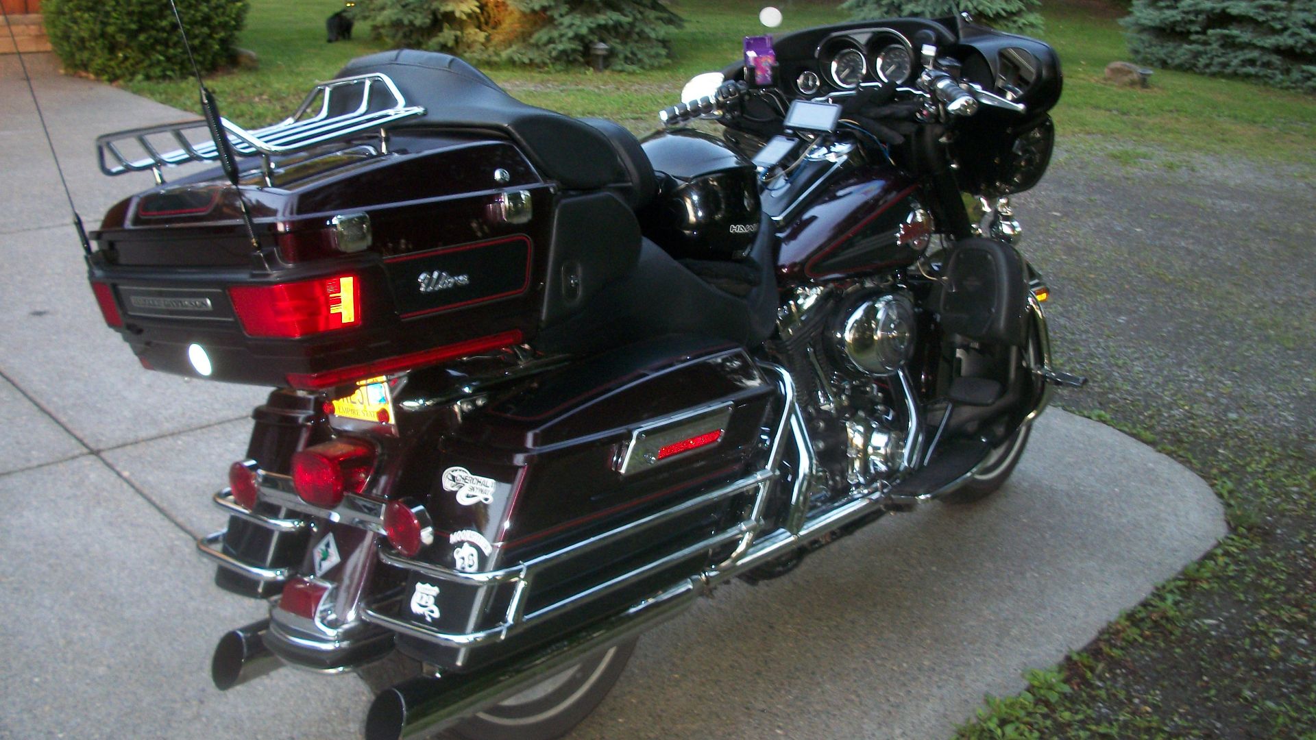 9. Harley-Davidson Electra Glide Standard