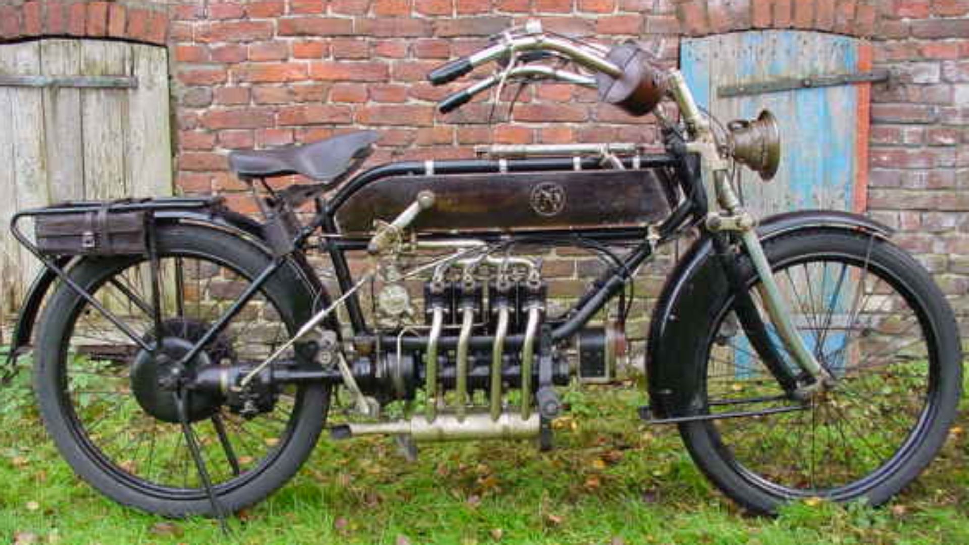 13. FN Four