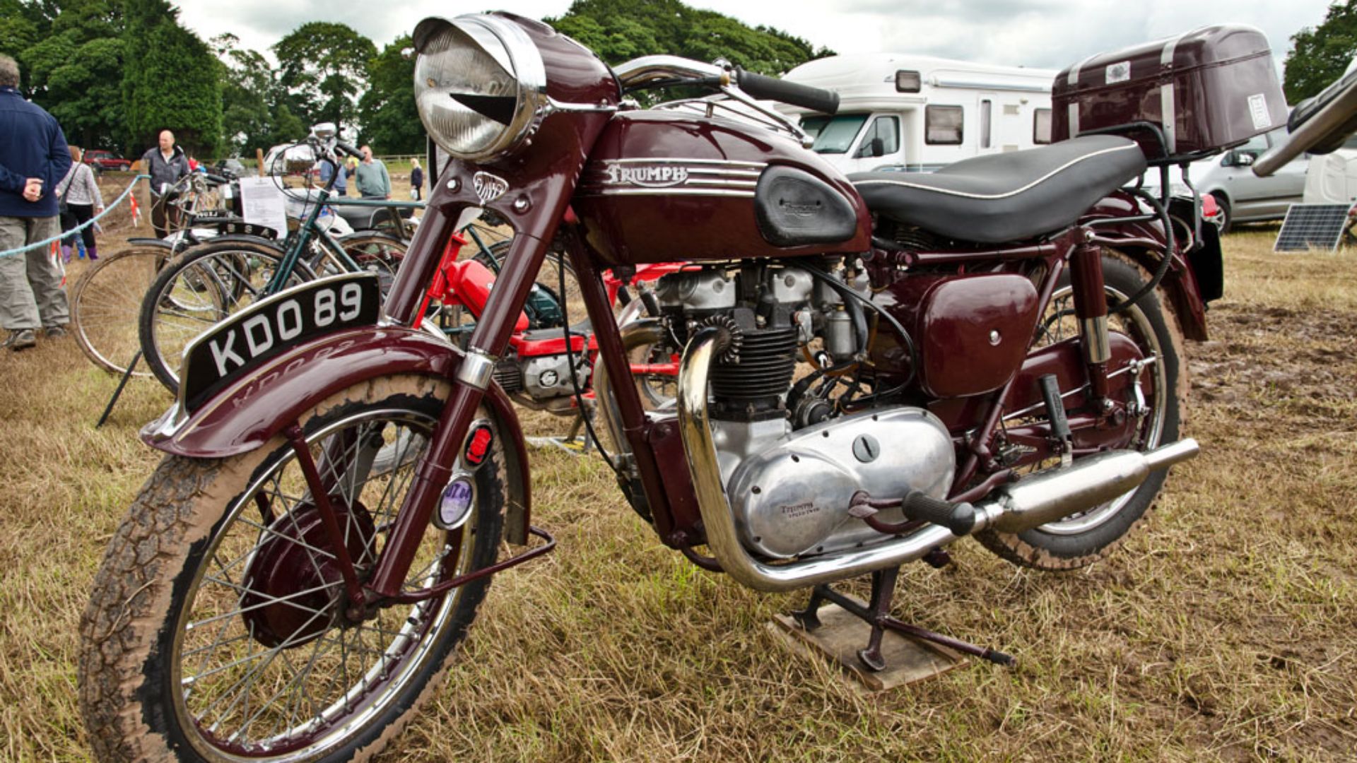 14. 1938 Triumph Speed Twin