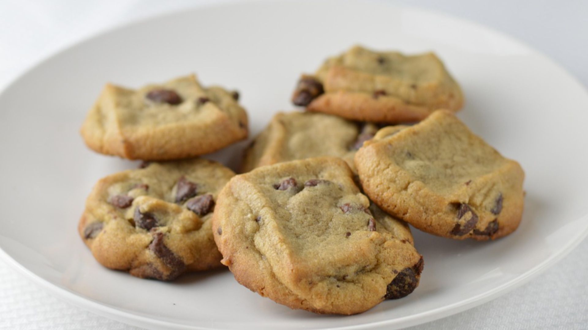 3. Famous Amos