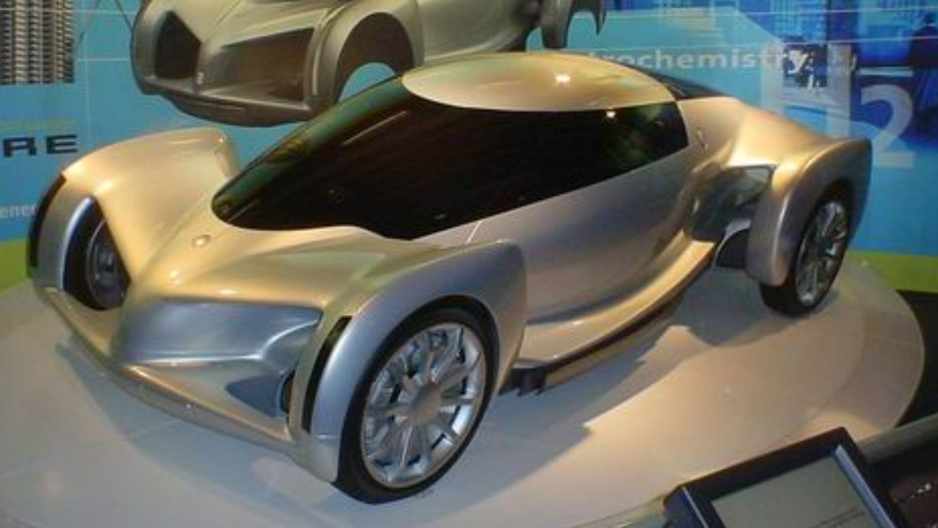 3. Dodge Tomahawk