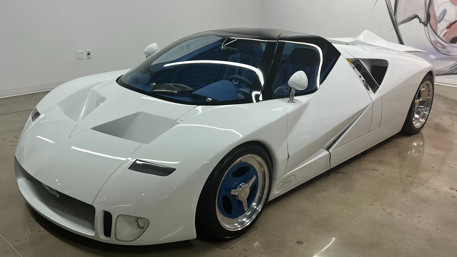 6. Ford GT90