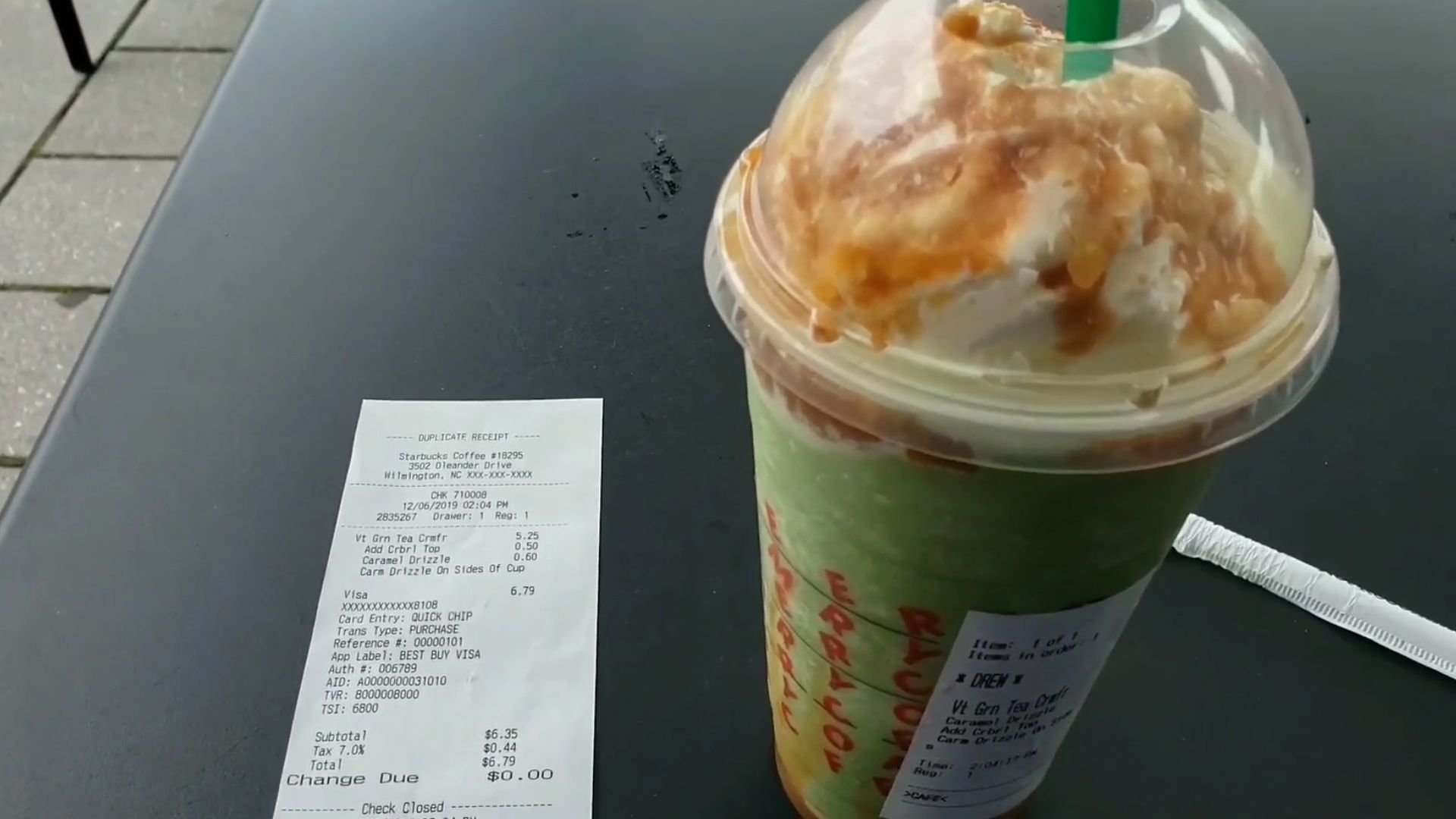14. Le Frappuccino bébé Yoda