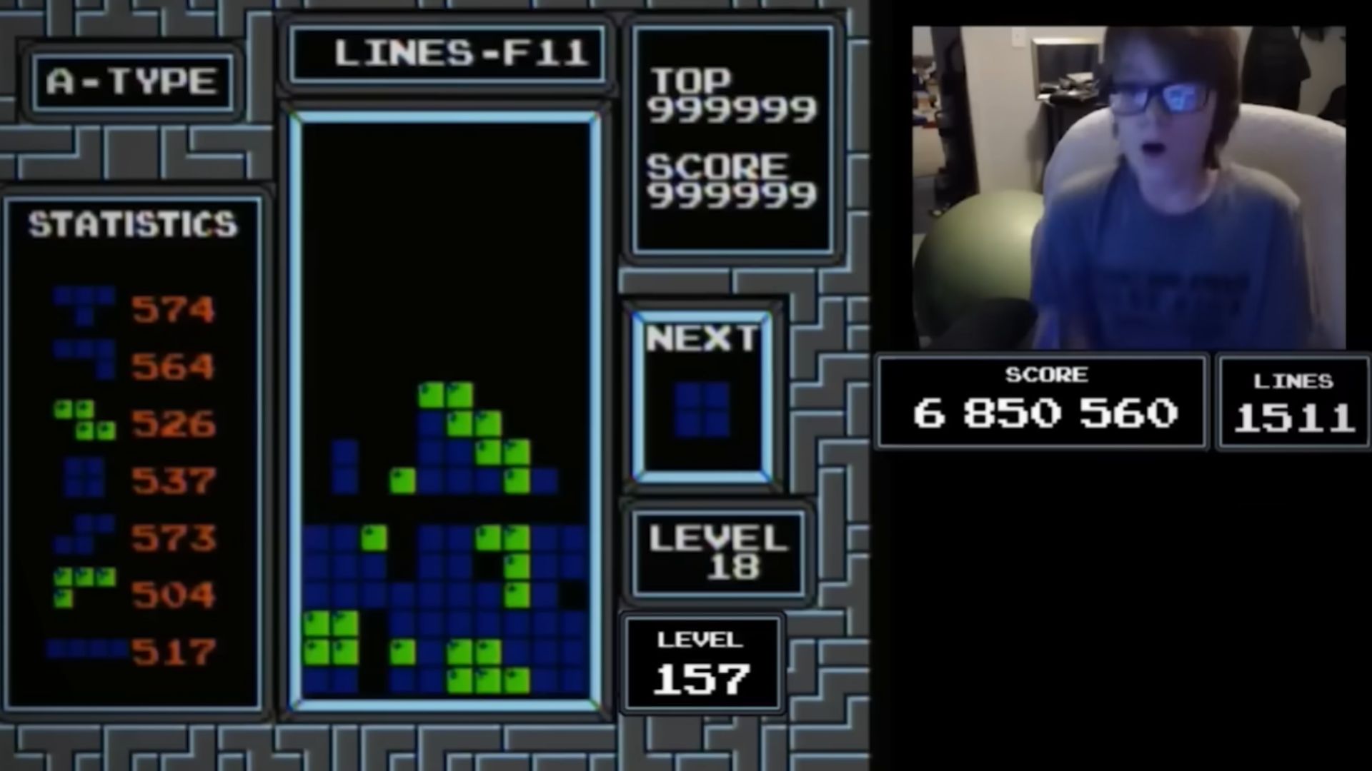 15. Un homme a battu Tetris avec un écran mortel