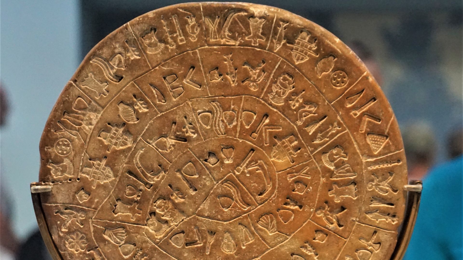 5. Le disque de Phaistos