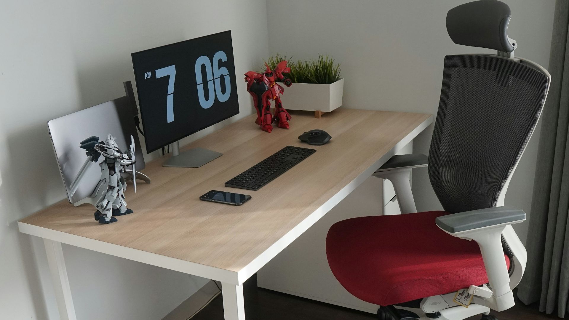 7. Chaise de bureau