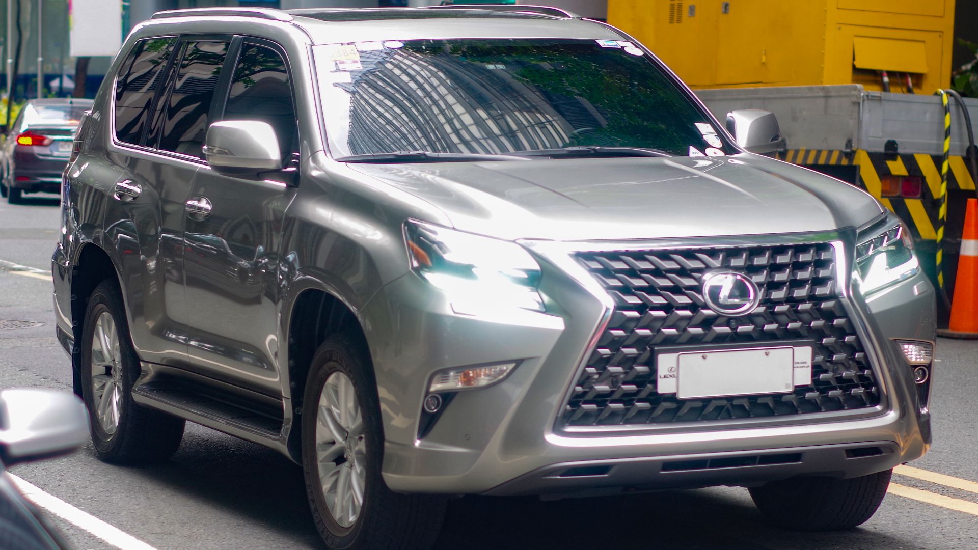 10. Lexus GX 460