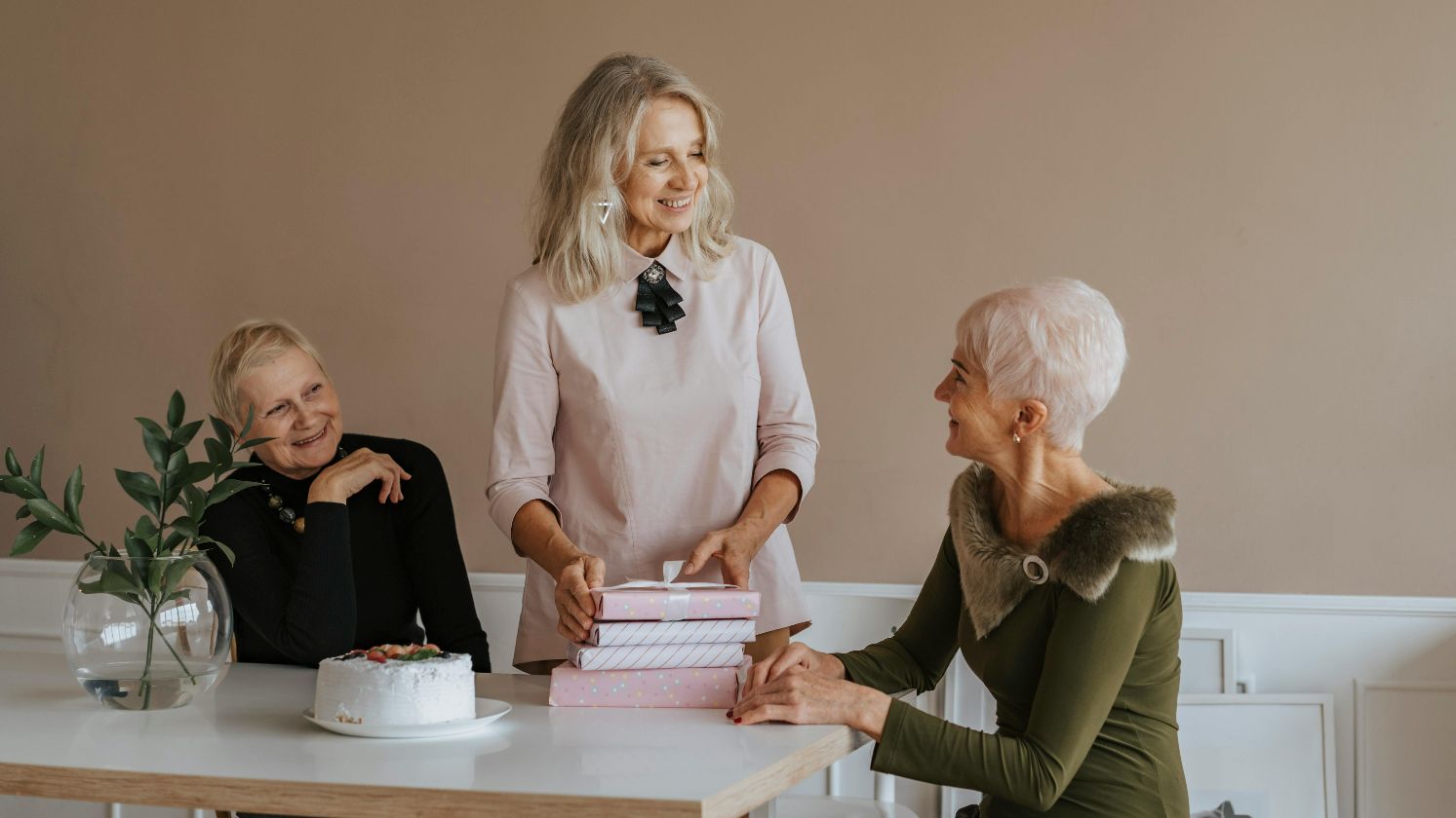 2. Participer à tous les événements sociaux
