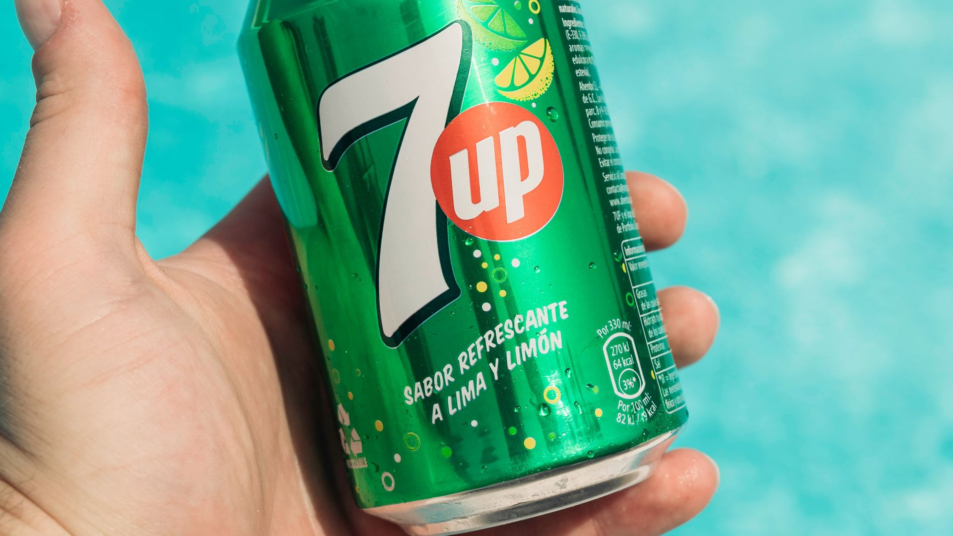 9. 7UP