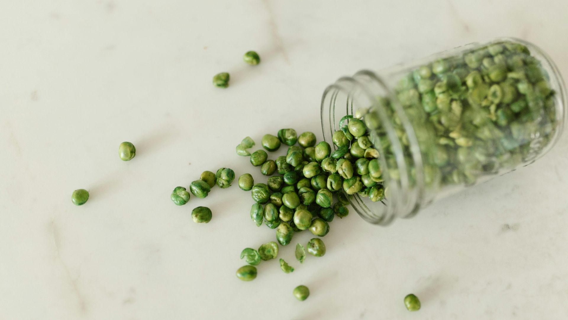 8. Pois verts