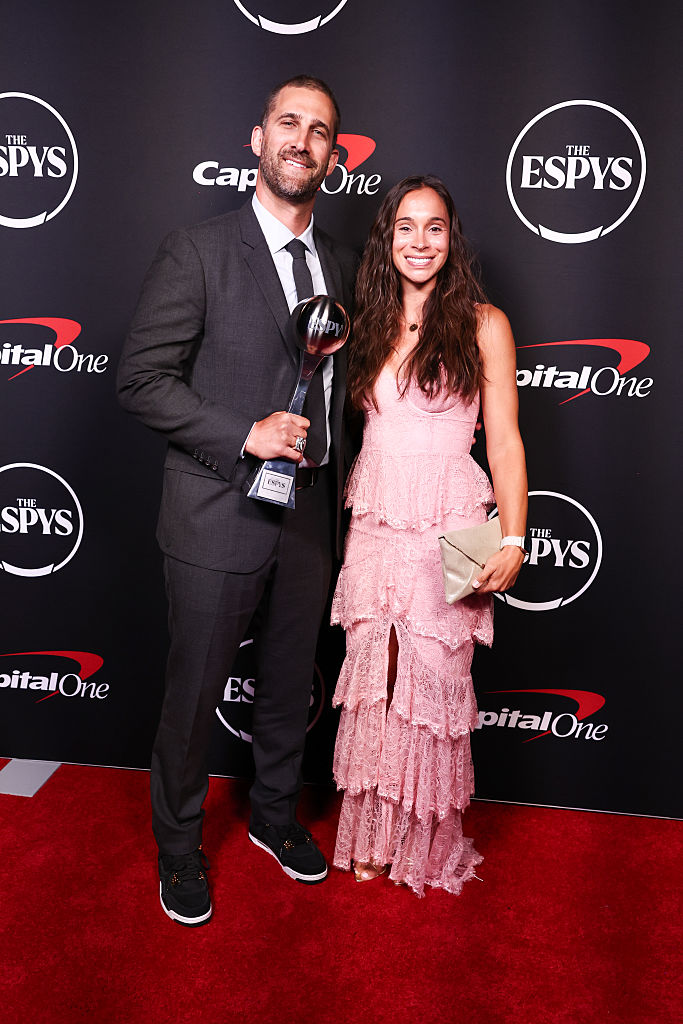 Nick Sirianni et Brett Ashley