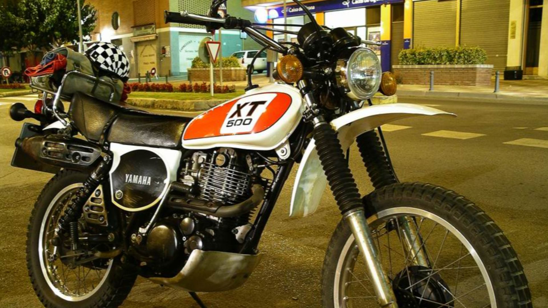 10. Yamaha XT500