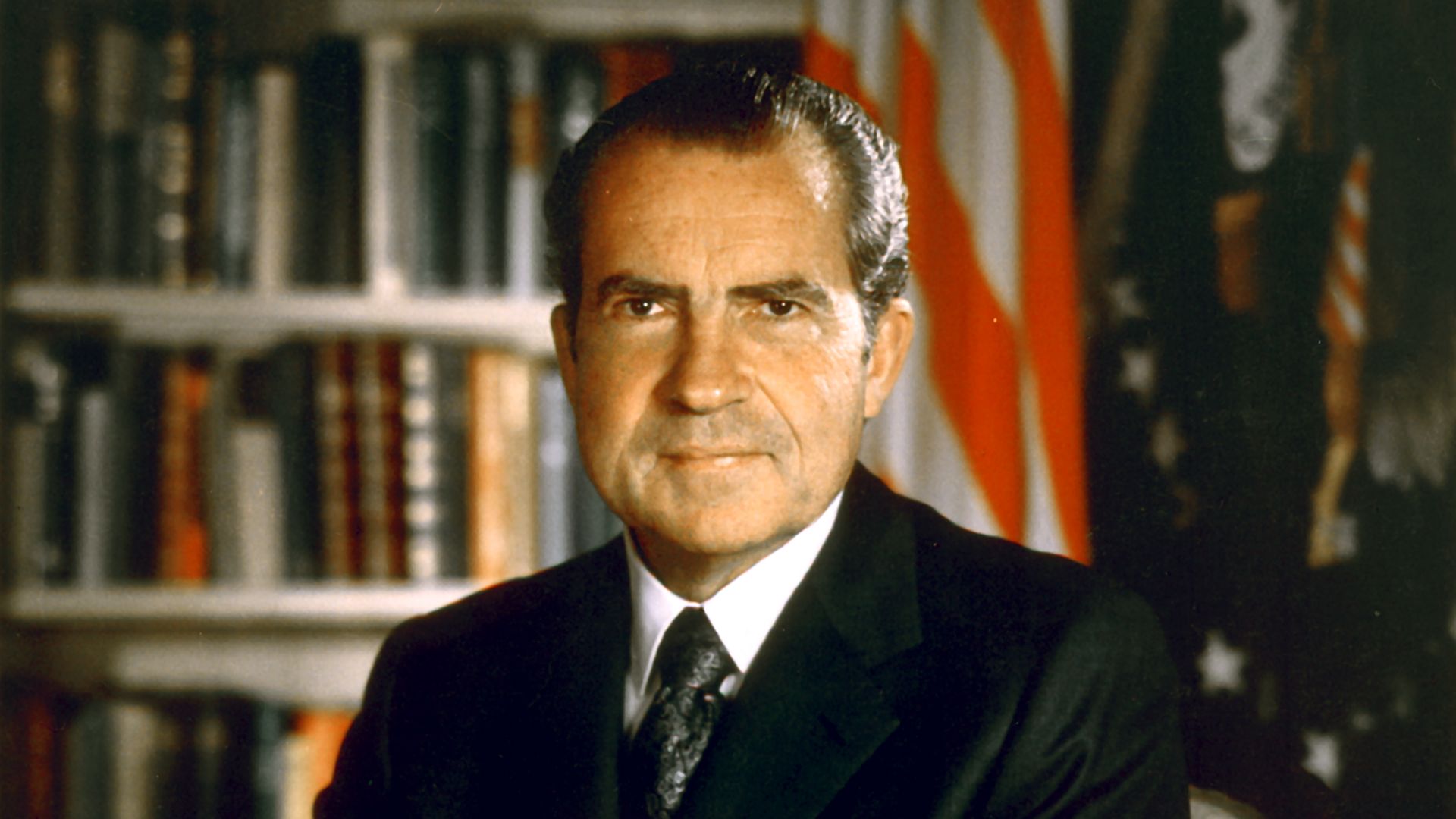 1. L'effraction du Watergate et la démission de Nixon