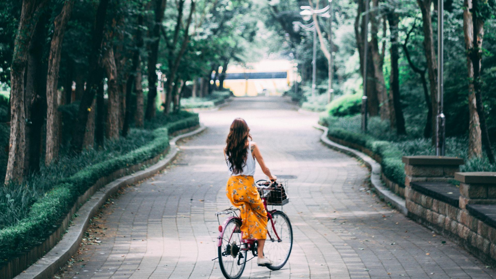 11. Faire une balade à vélo