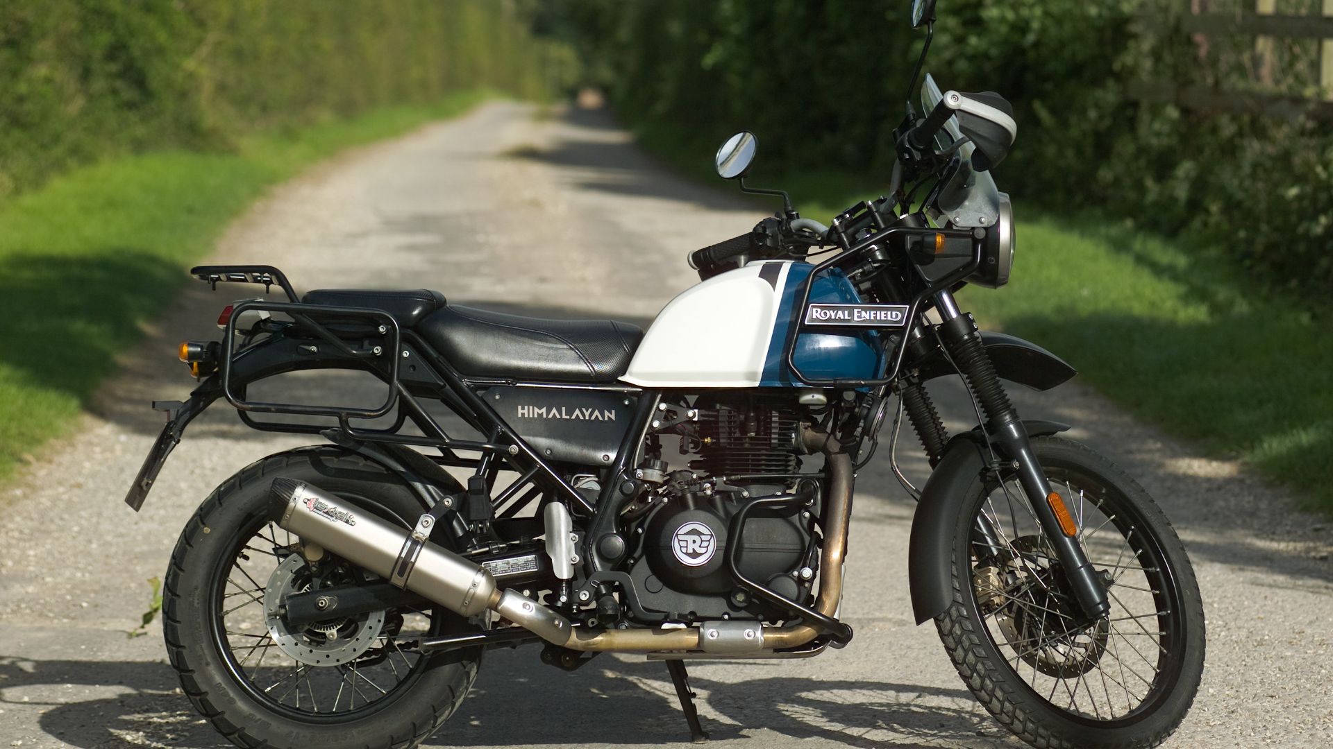 10. 2016 Royal Enfield Himalayan