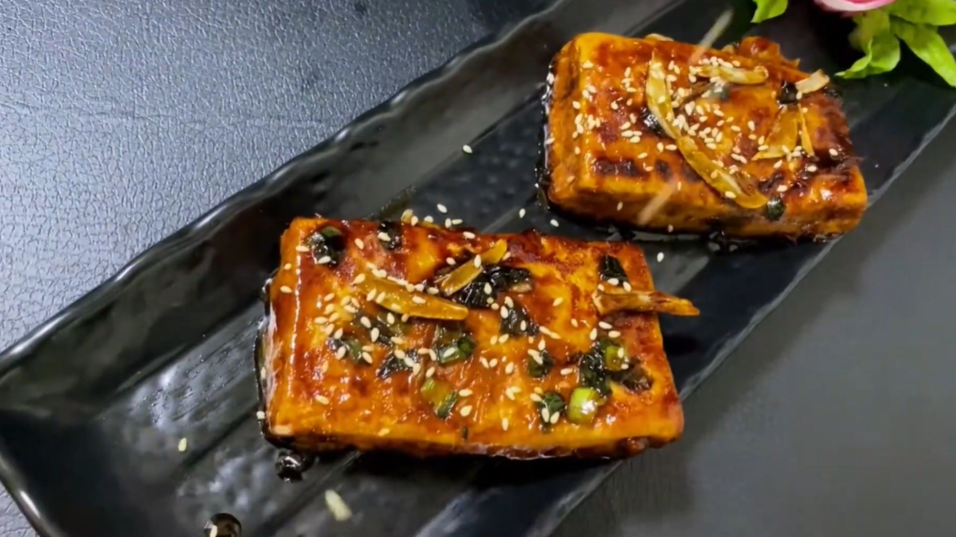 14. Steaks de tofu avec glaçage Teriyaki