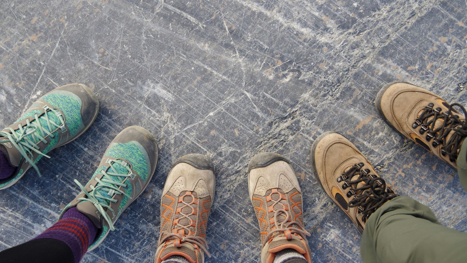 16. Des chaussures appropriées