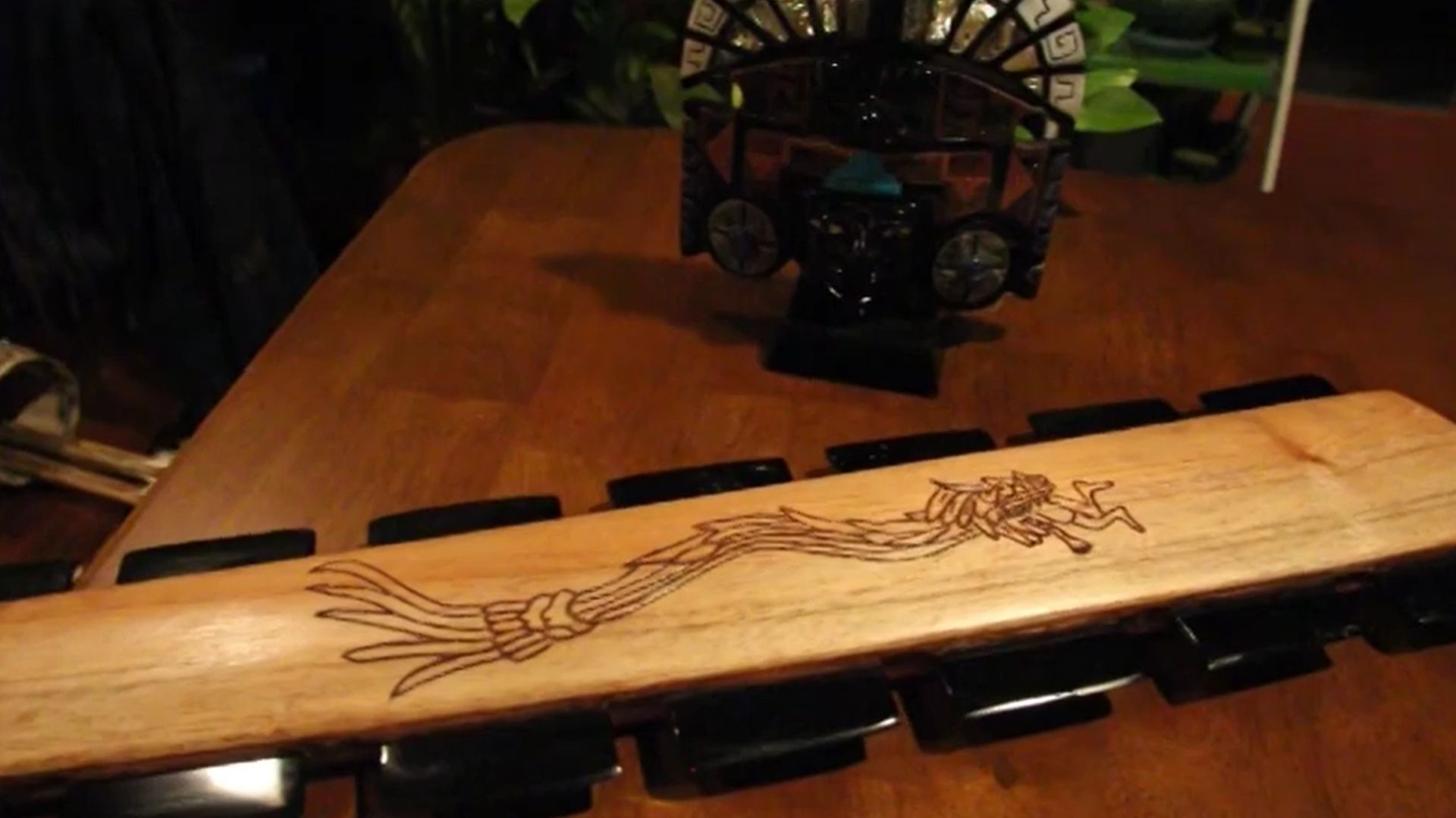 11. Le Macuahuitl