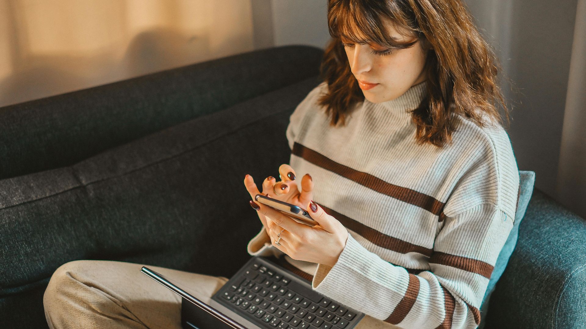 4. Inonder les fils de discussion avec du spam hors sujet