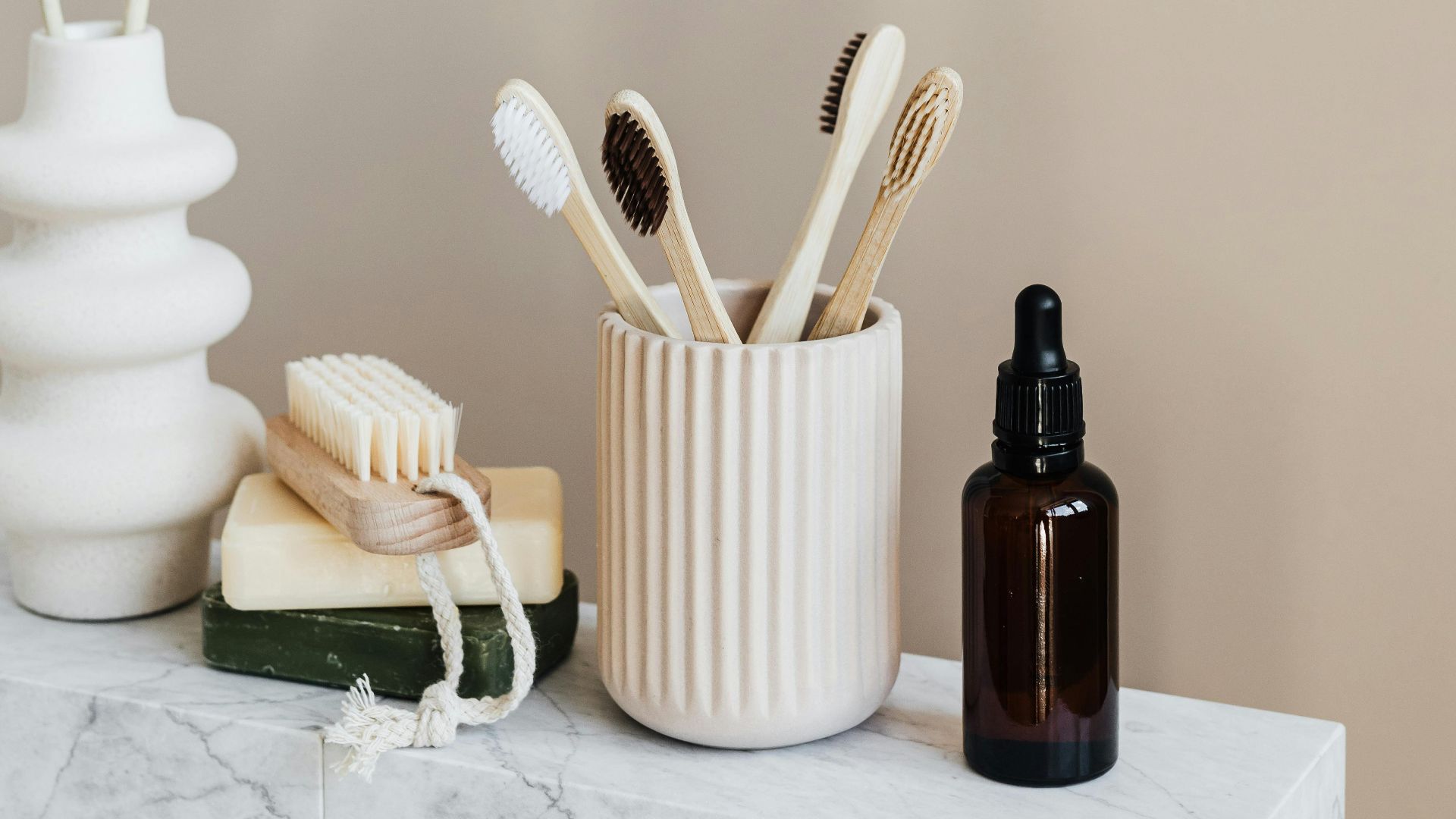 6. Articles de toilette et extras en stock