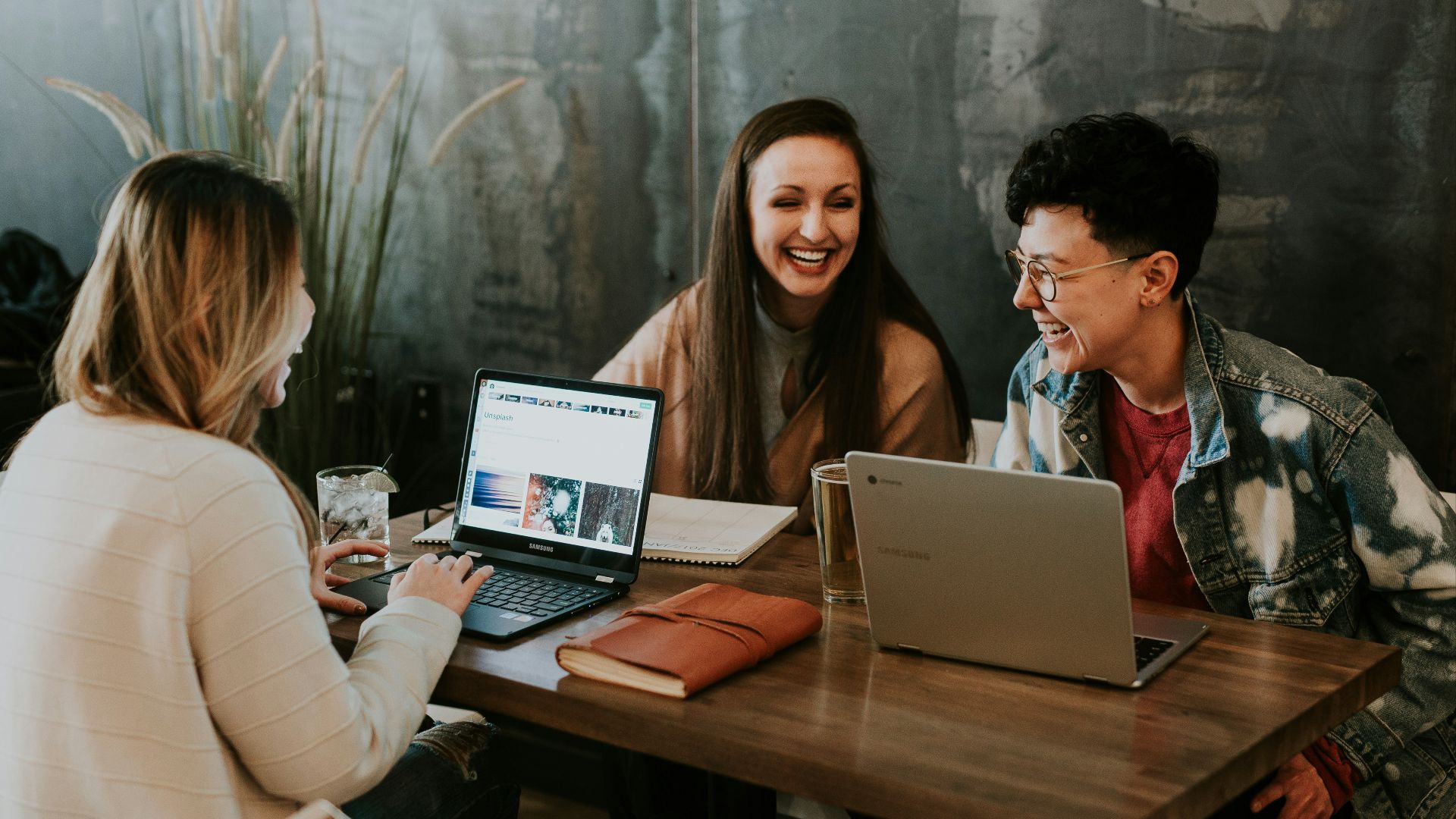 9. Attitudes décontractées à l'égard de la formalité et de la tenue vestimentaire sur le lieu de travail
