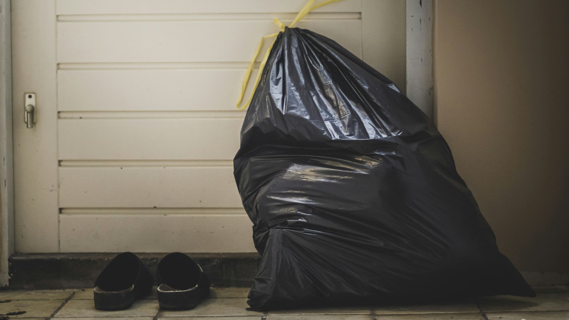 13. Sacs poubelles