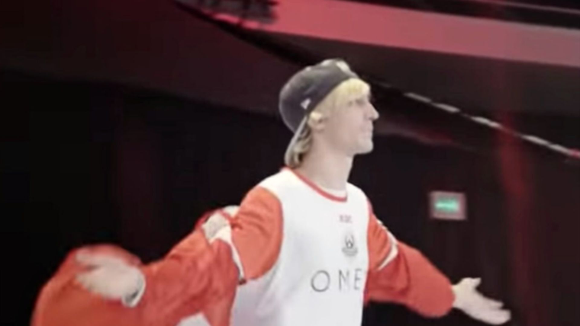 10. xQc réagit