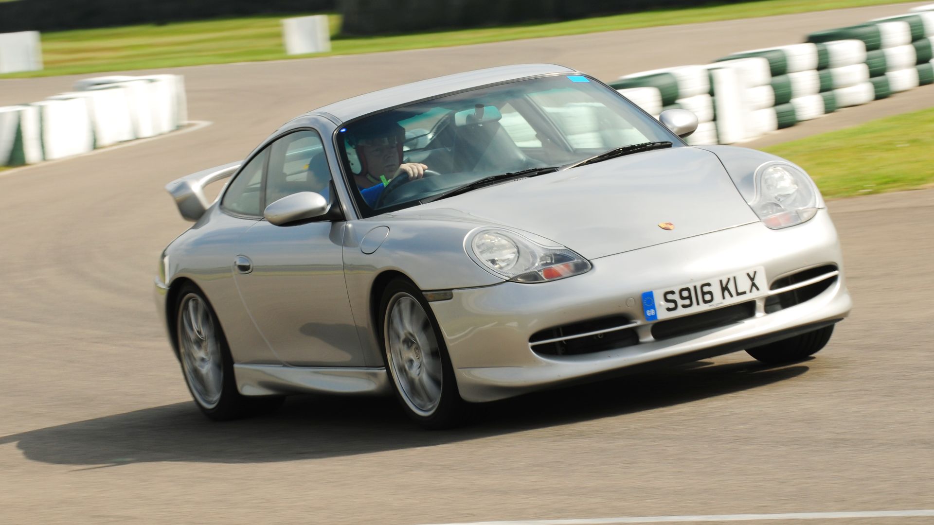 4. Porsche 996