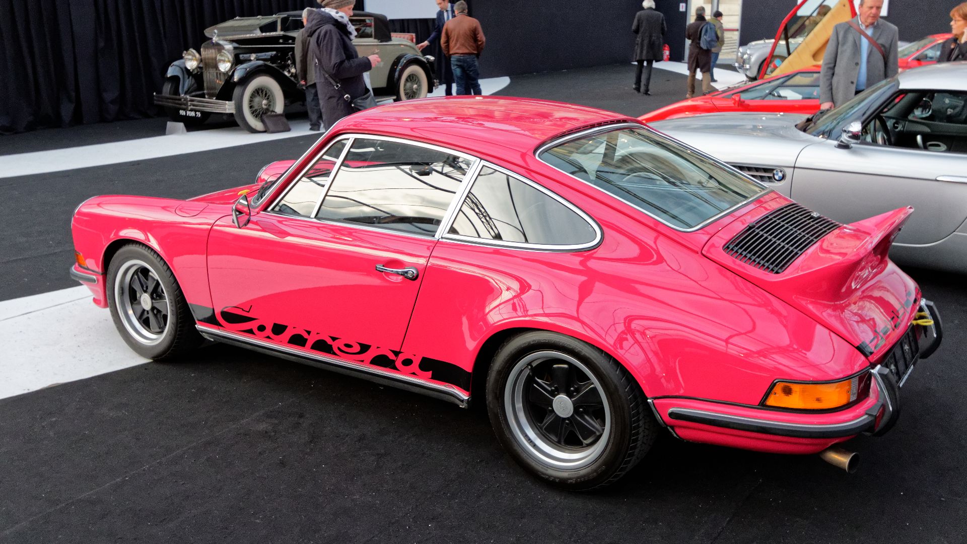 2. Porsche 911 Carrera RS 2.7
