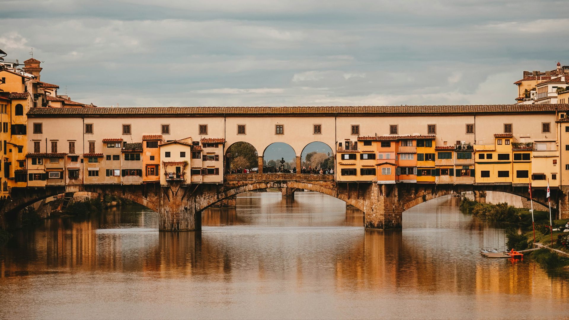 19. Ponte Vecchio (1345, Florence, Italie)