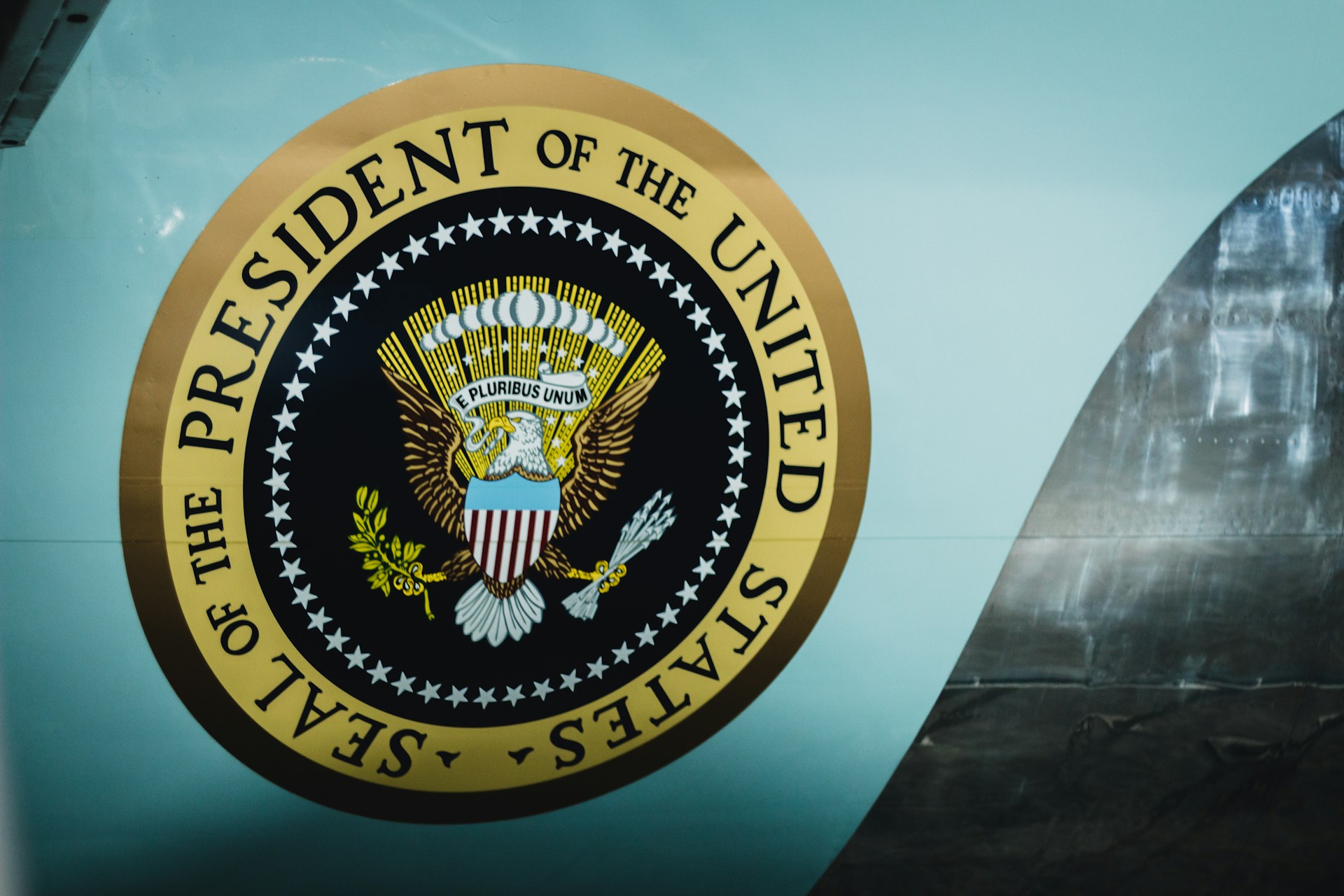 15 Incredible Symbolic objects of Power