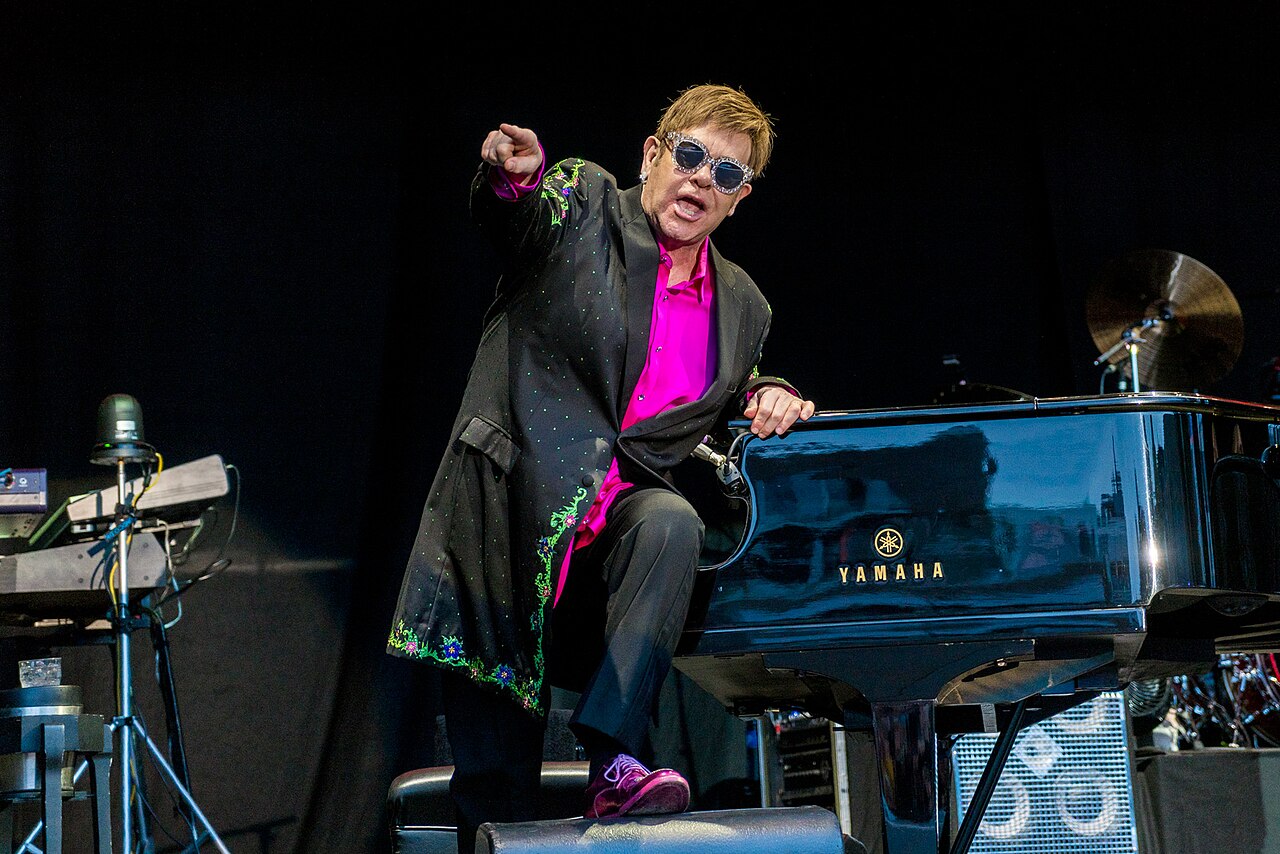 3. Elton John's Flamboyant On-Stage Specs