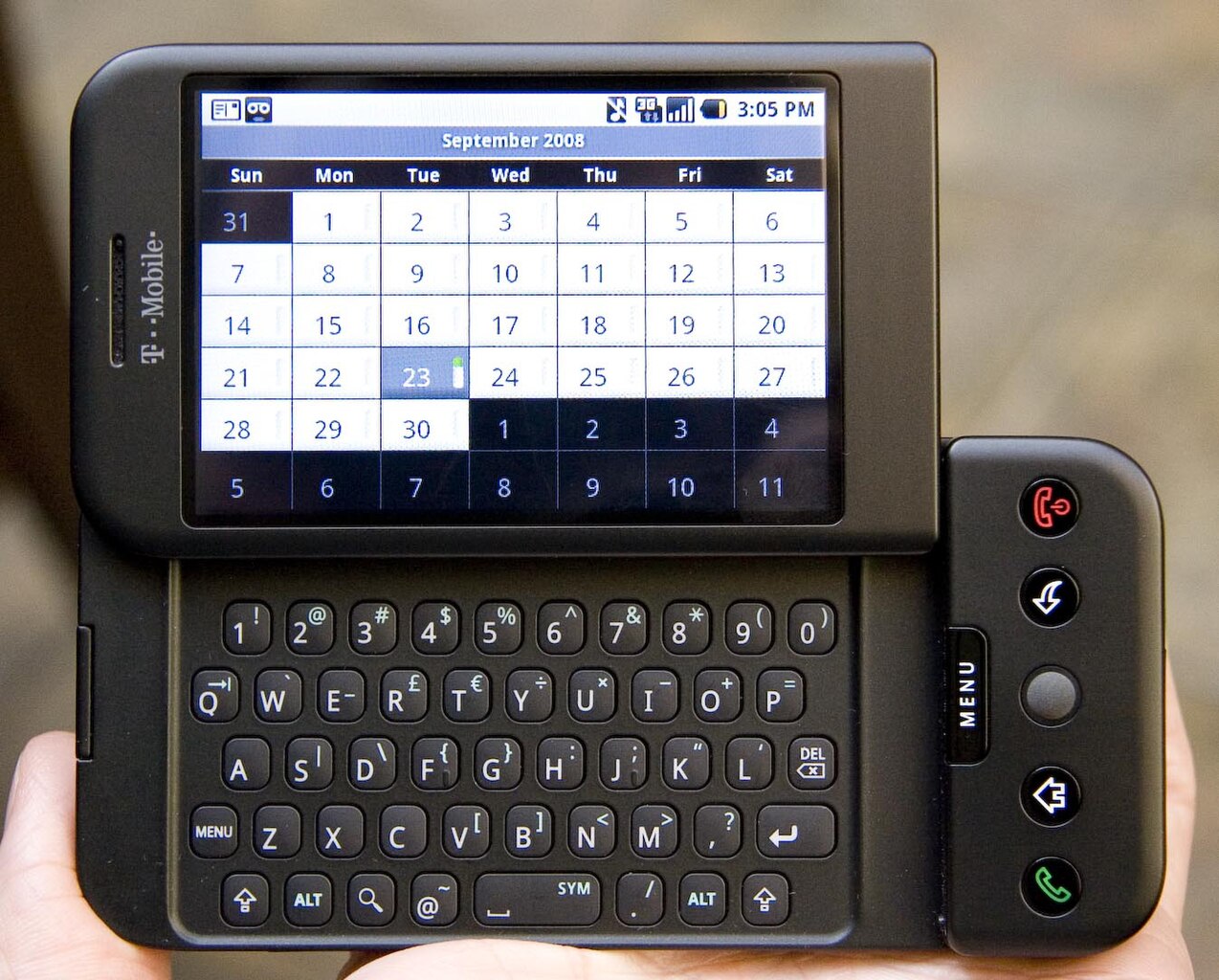 Android Phones Make Their Debut