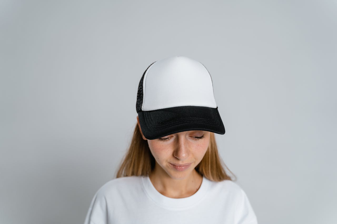 Trucker Hats Create a Strange Silhouette