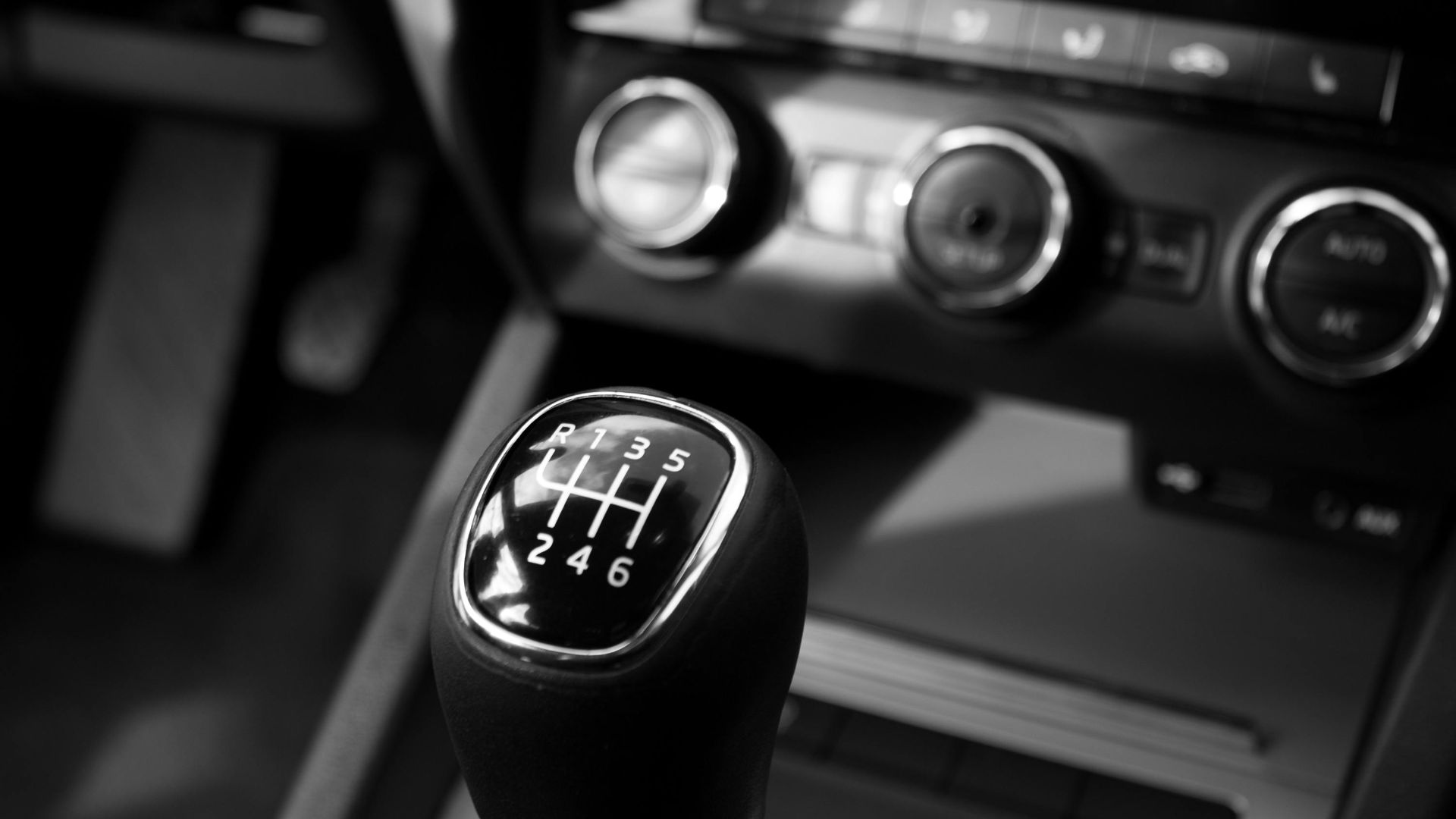 4. Difficulté à changer de vitesse