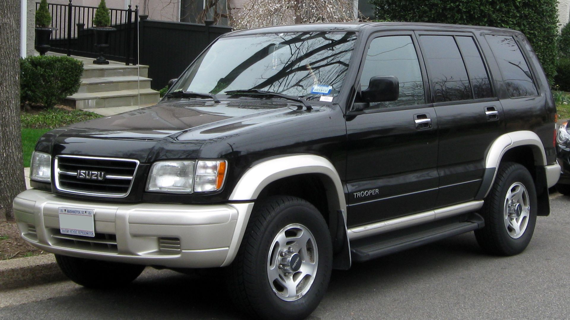 8. Isuzu Trooper