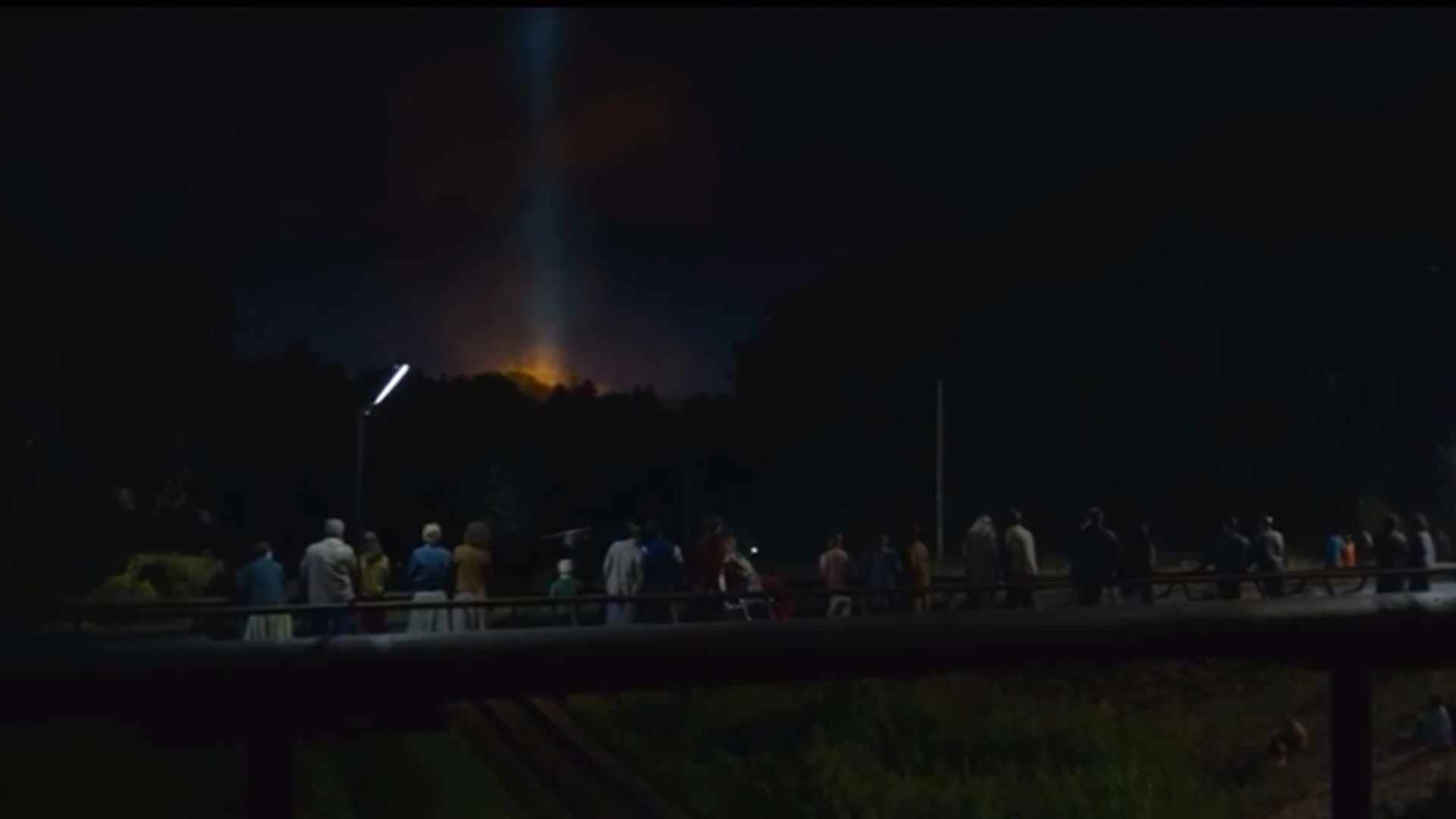 12. Le rayonnement était visible sous forme de lueur bleue
