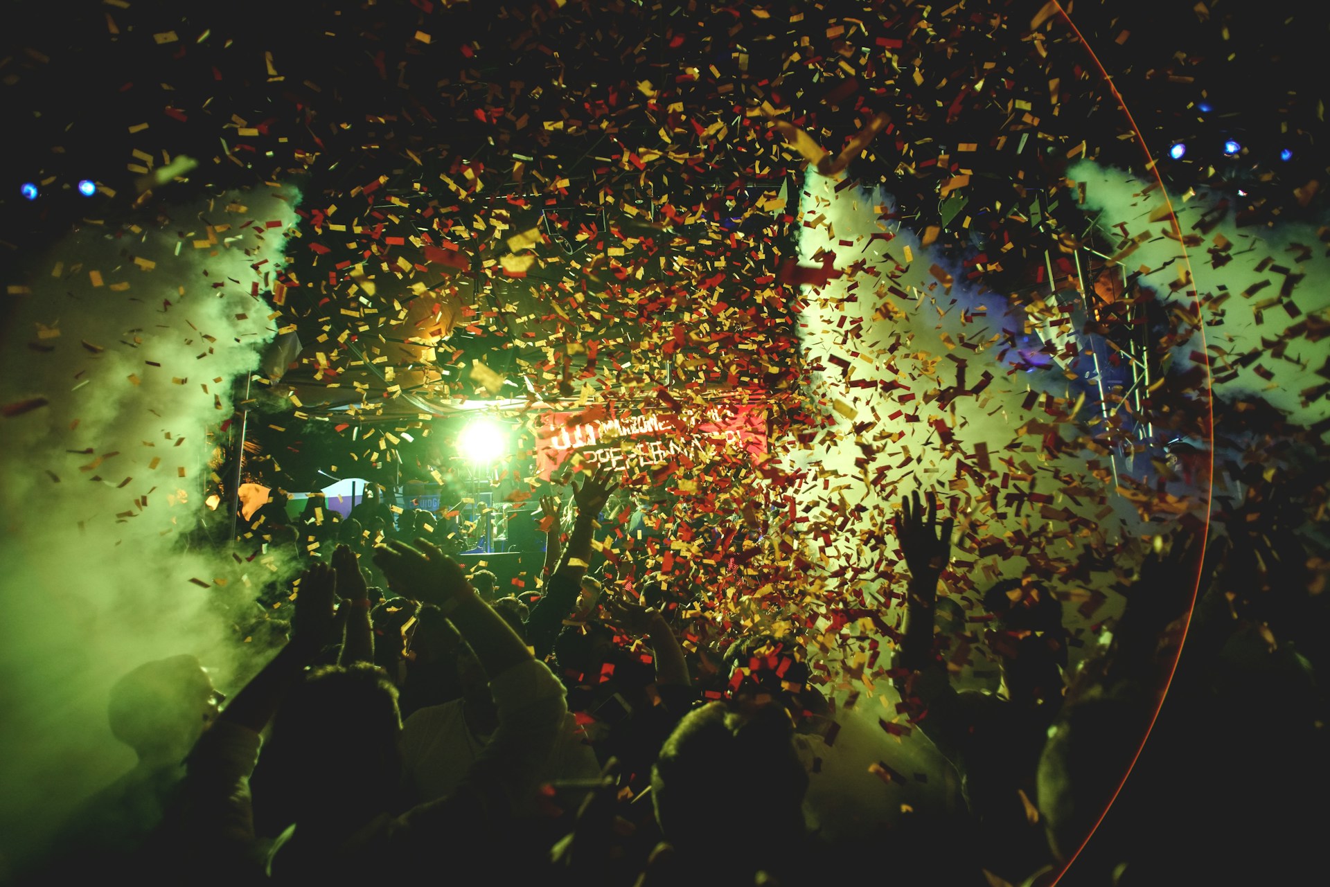 Take Snapshots of Spontaneous Events