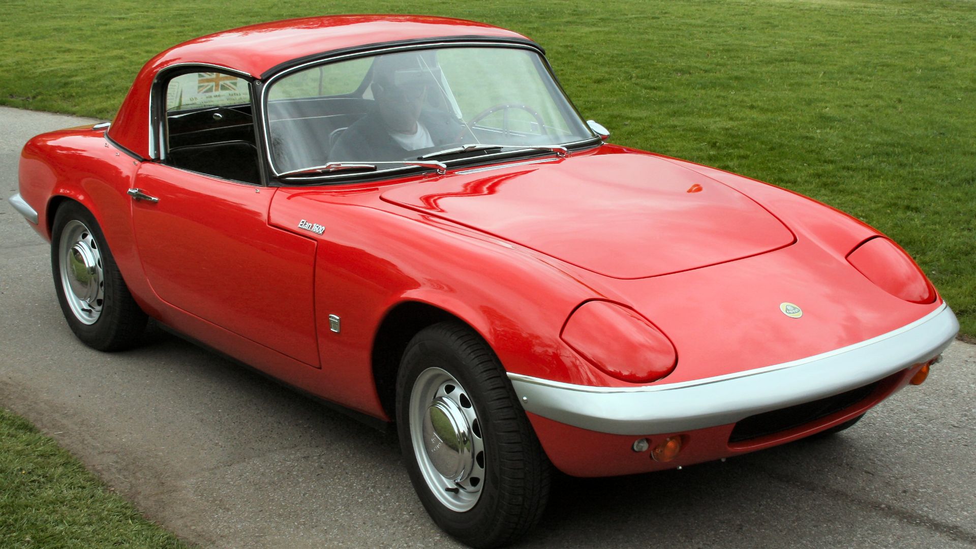 13. Lotus Elan