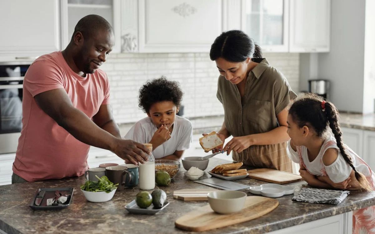 Préparation des repas avec une touche « soirée à thème »