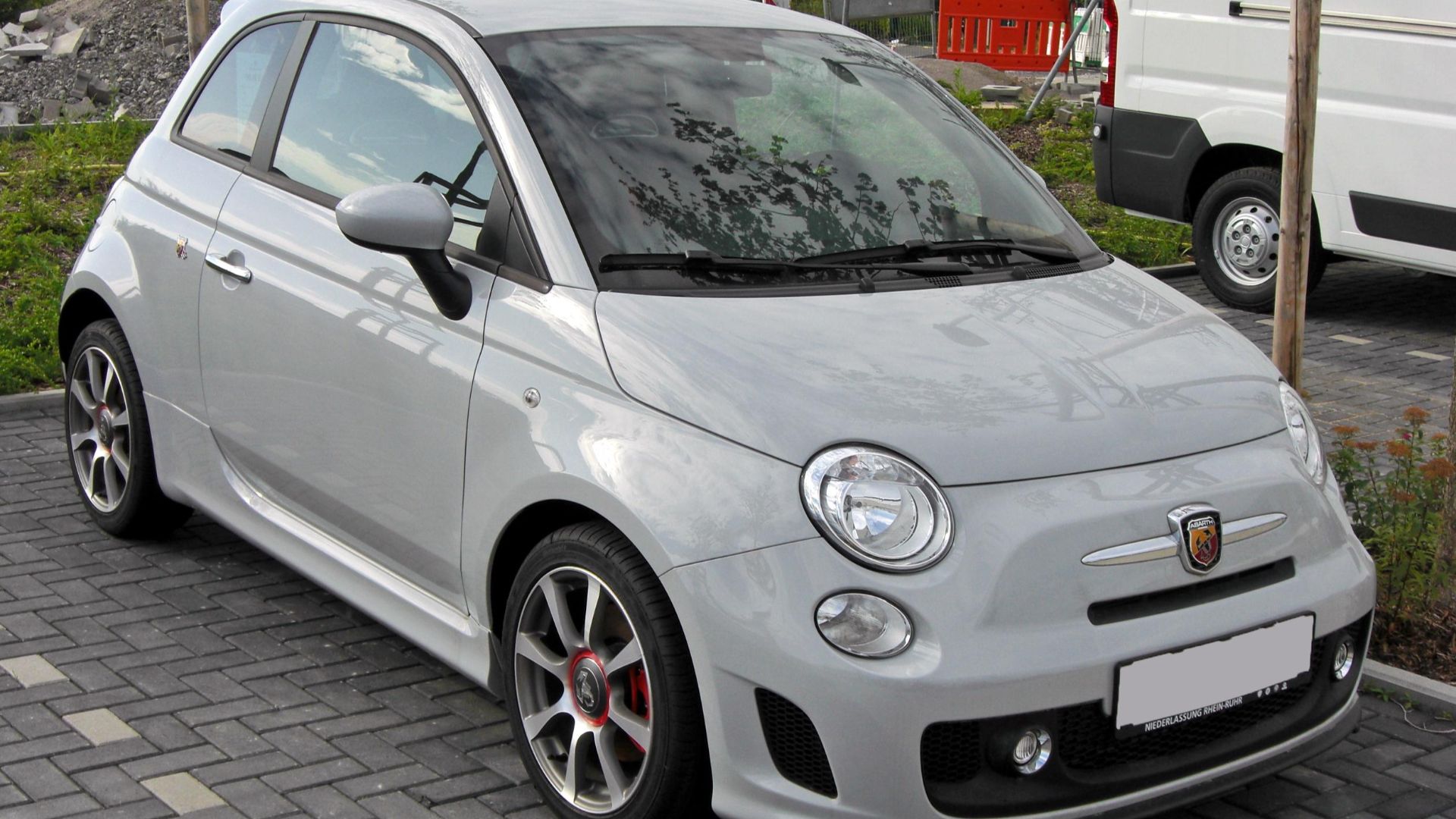 8. Fiat 500 Abarth