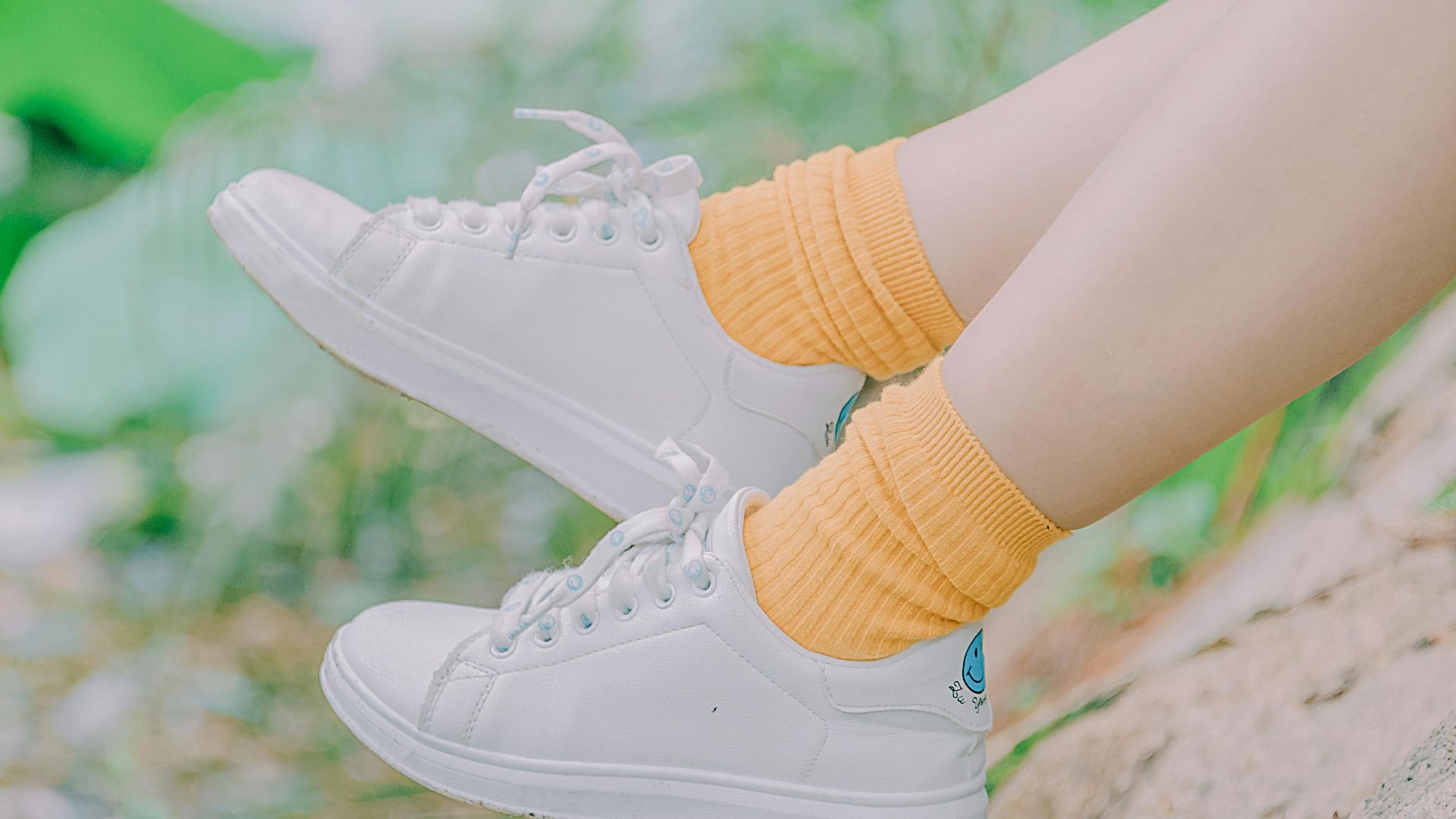 6. Chaussettes à coutures
