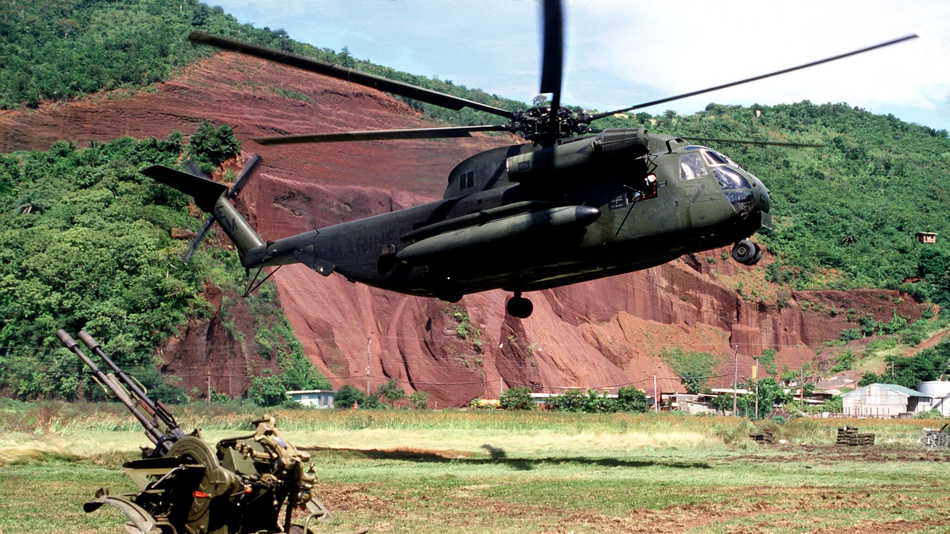 9. Opération Urgent Fury (1983)