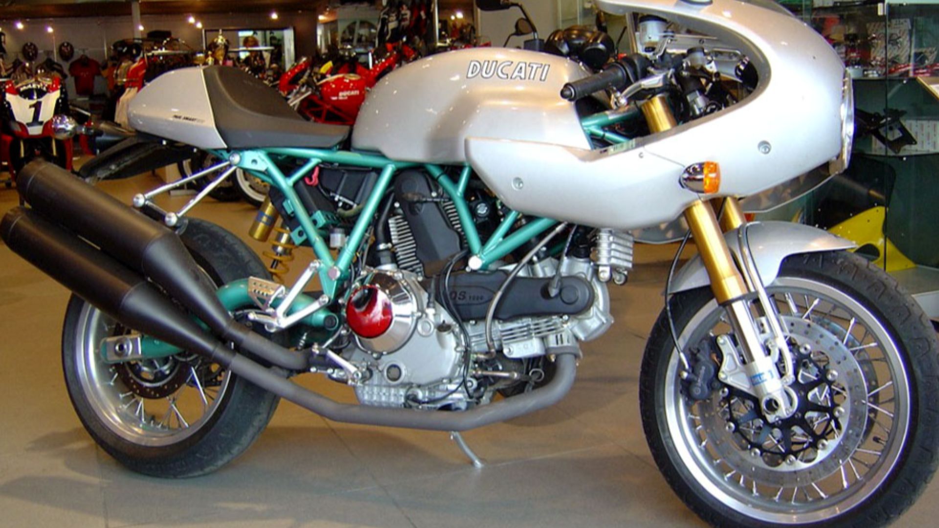 8. Ducati Paul Smart 1000 LE