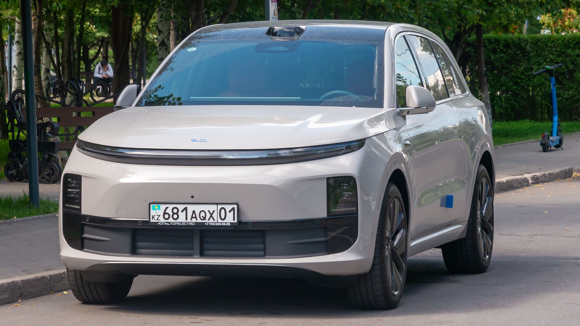 18. Li Auto L9