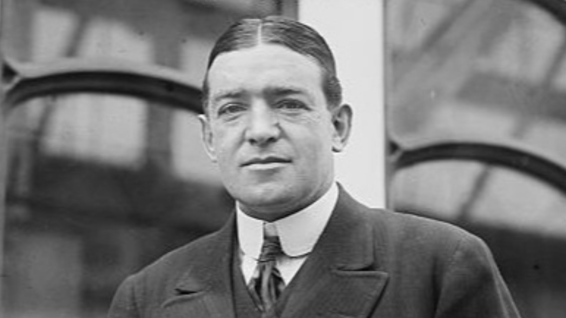 16. Ernest Shackleton