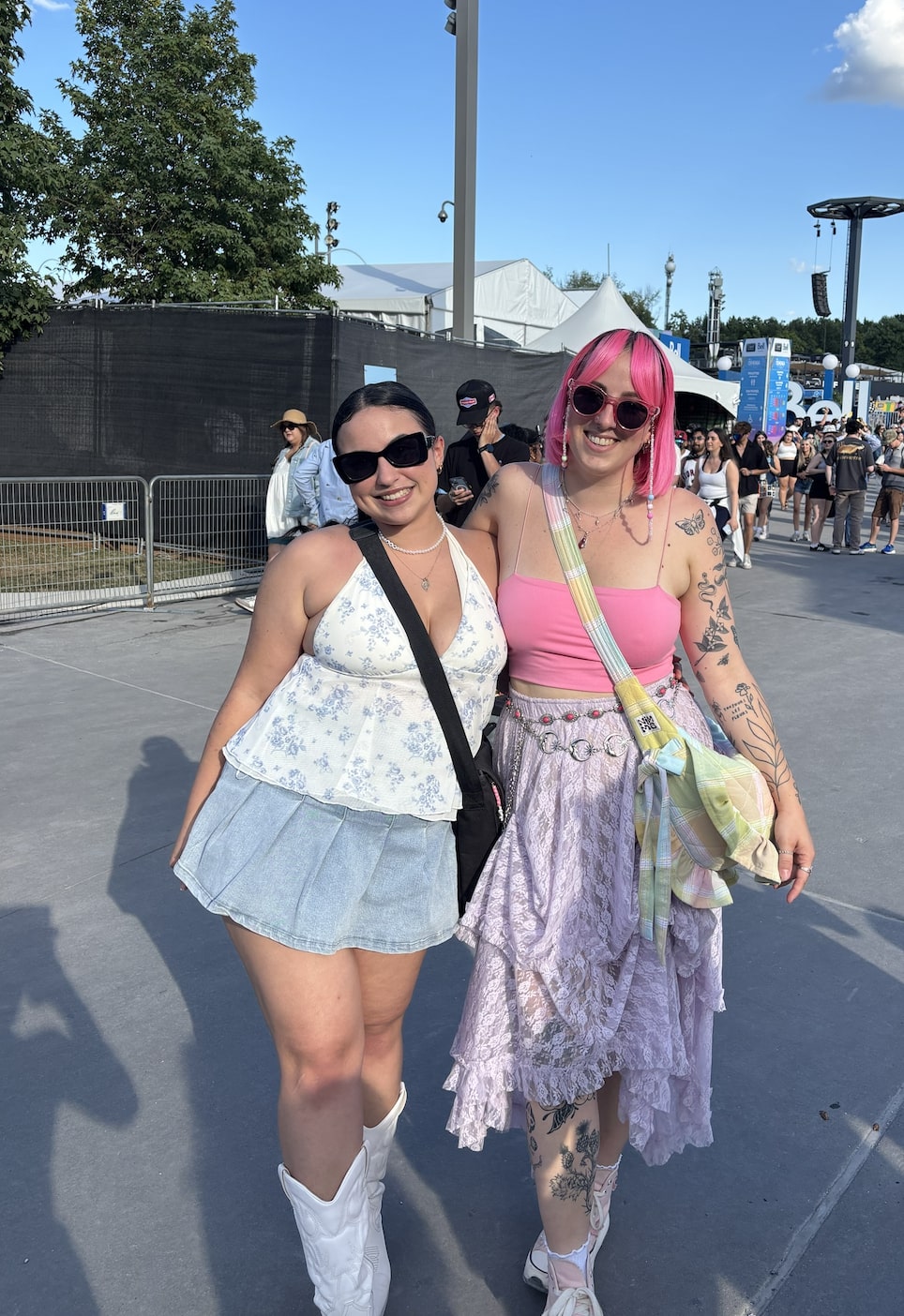 Floral vs Rose Bonbon