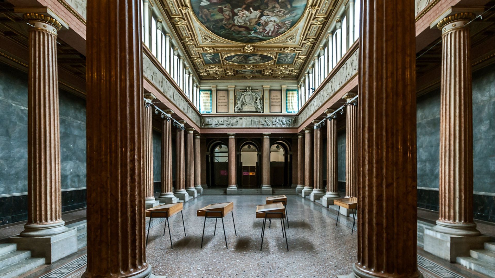 1. Hitler rejeté de l'école des beaux-arts