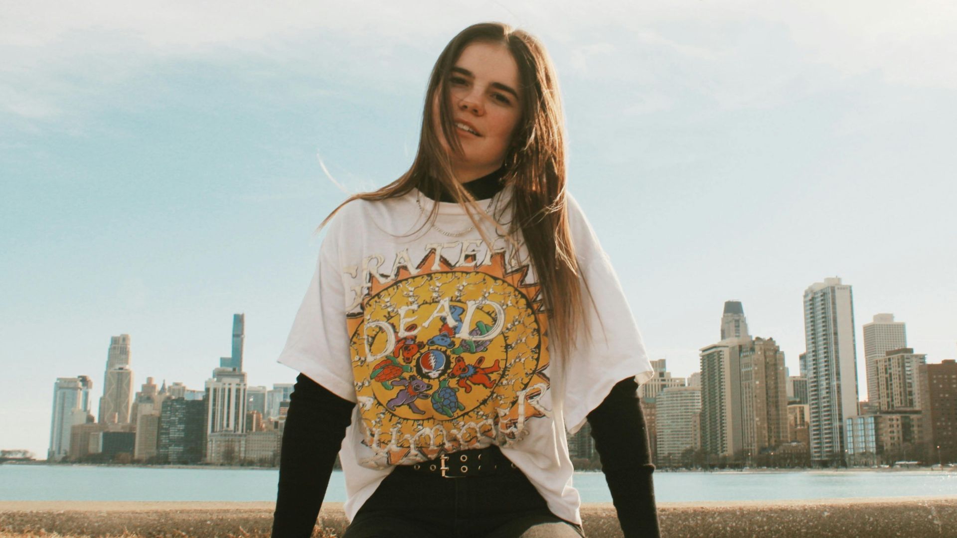 10. Tee-shirts à logo lourd