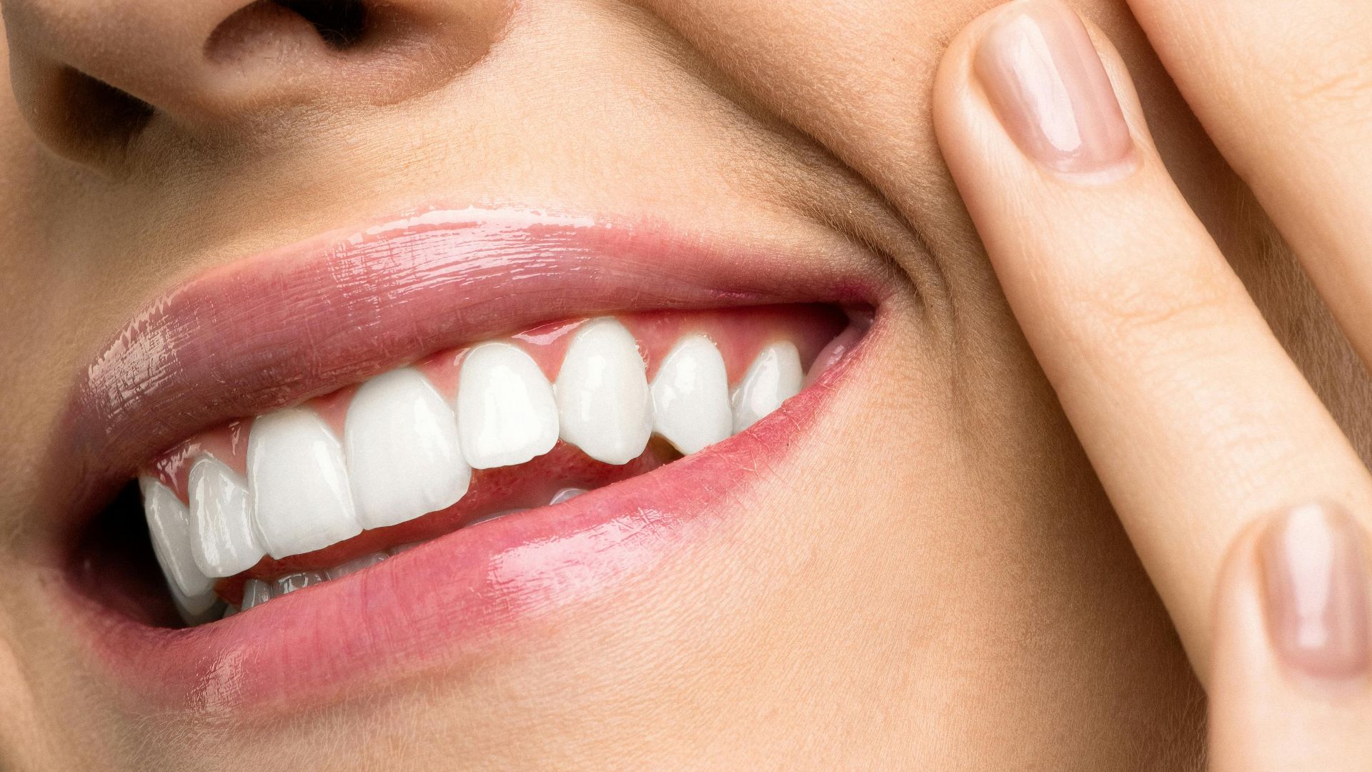 Érode l'émail des dents